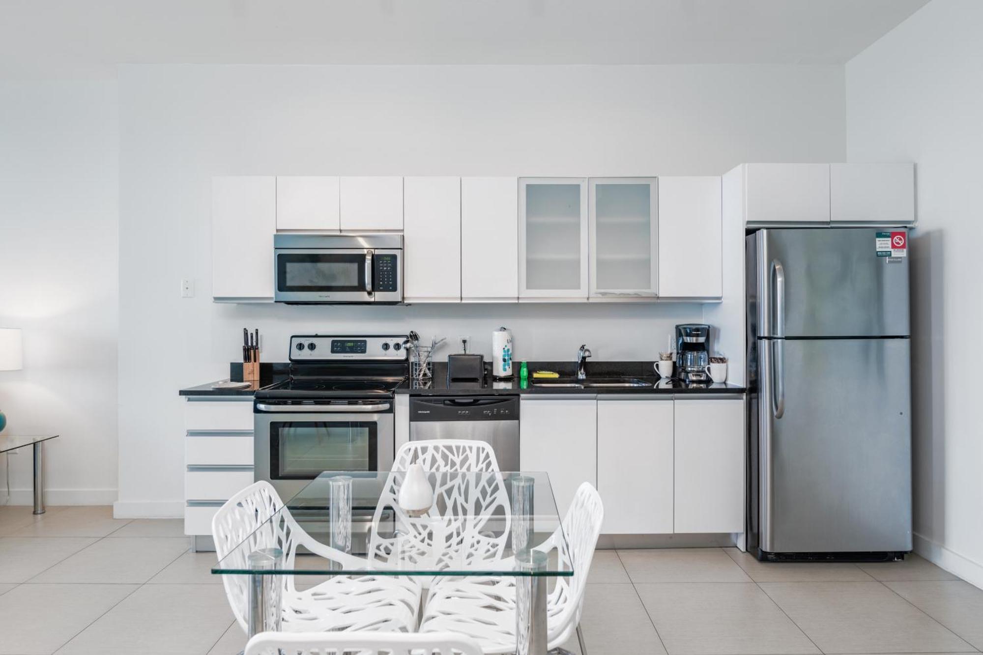 Churchill Suites Monte Carlo Miami Beach Bilik gambar