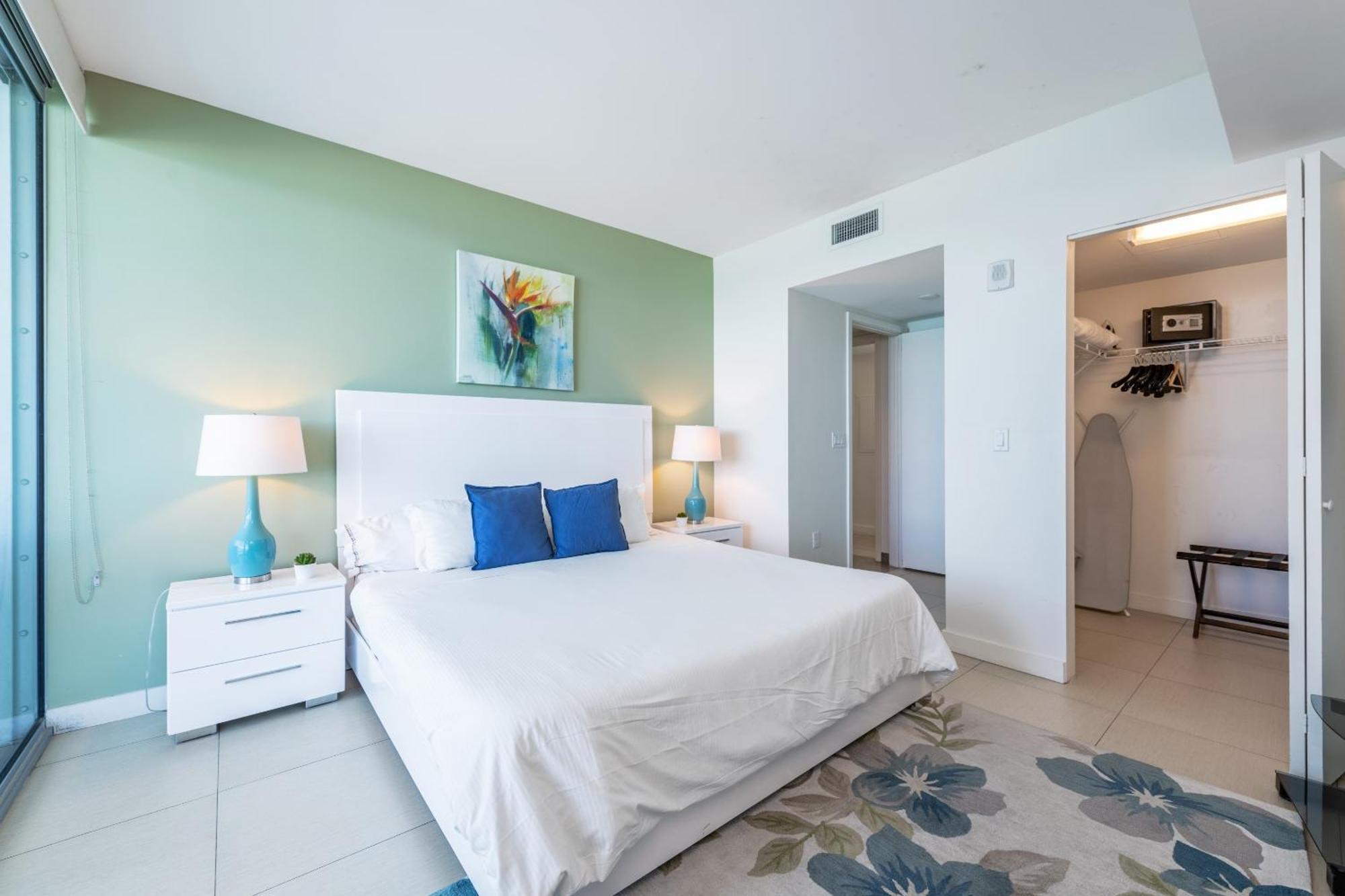 Churchill Suites Monte Carlo Miami Beach Bilik gambar