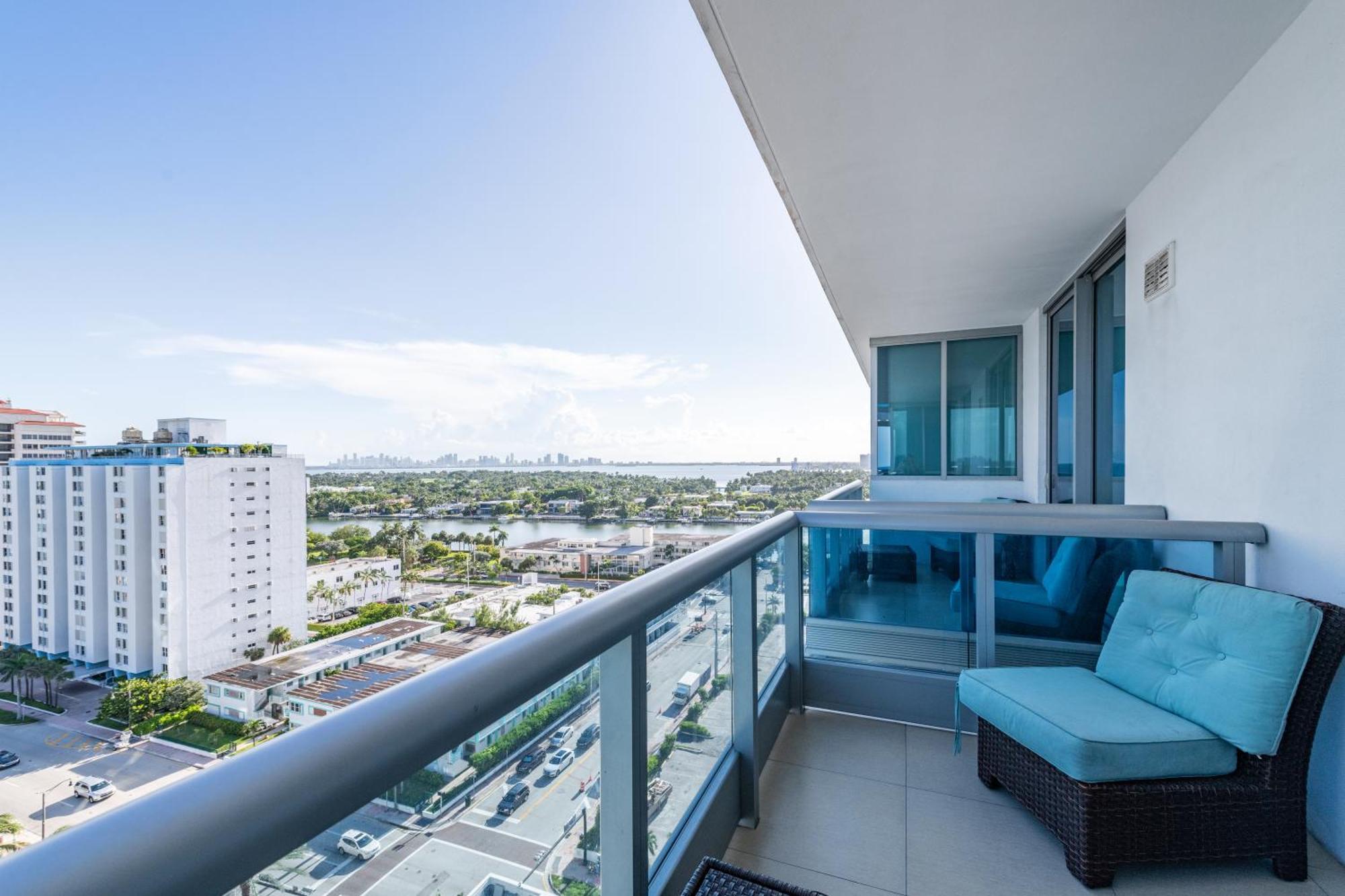 Churchill Suites Monte Carlo Miami Beach Bilik gambar